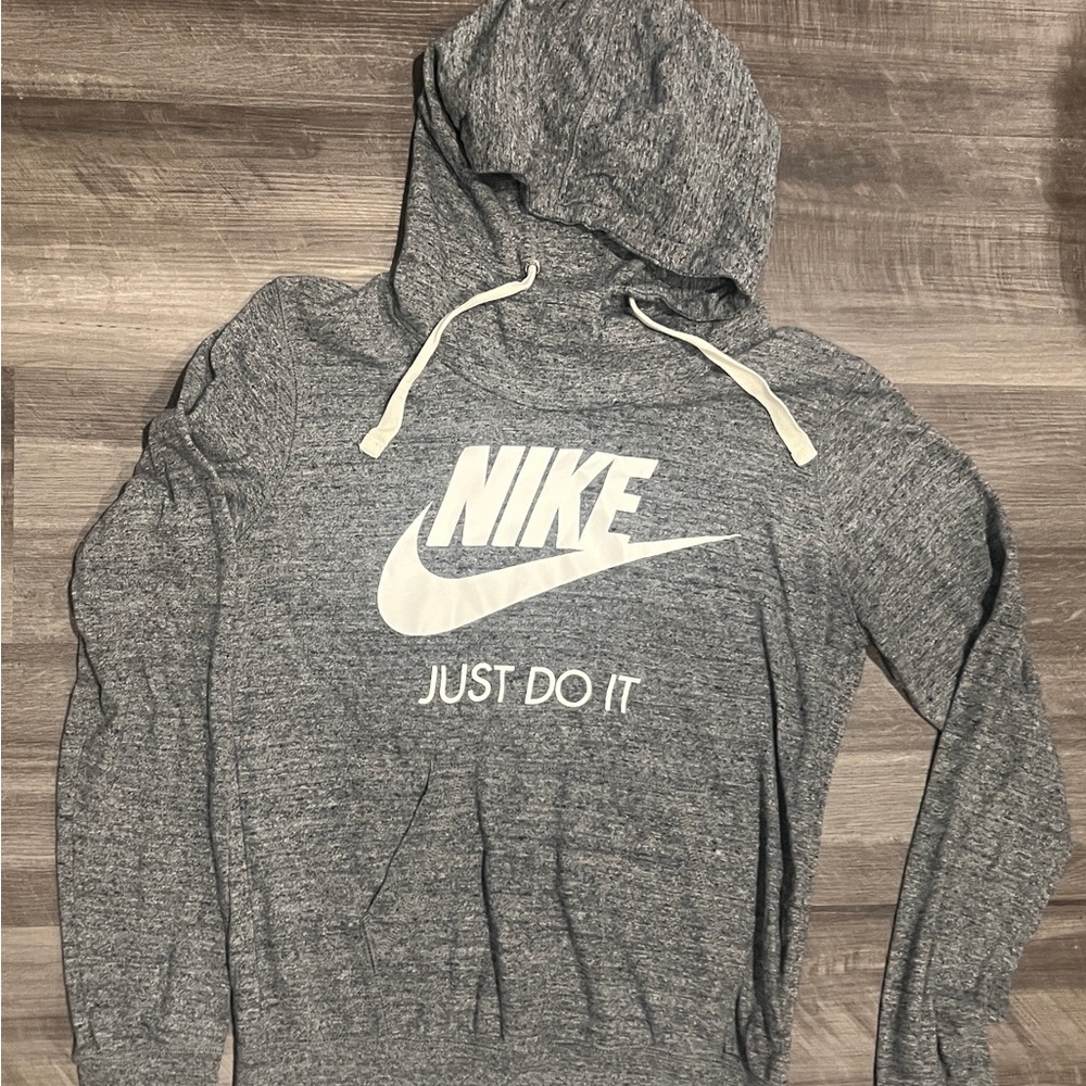 Nike Women’s Gray Hoodie Sweater